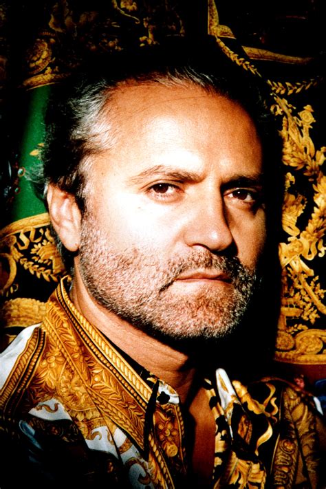 vida de gianni versace